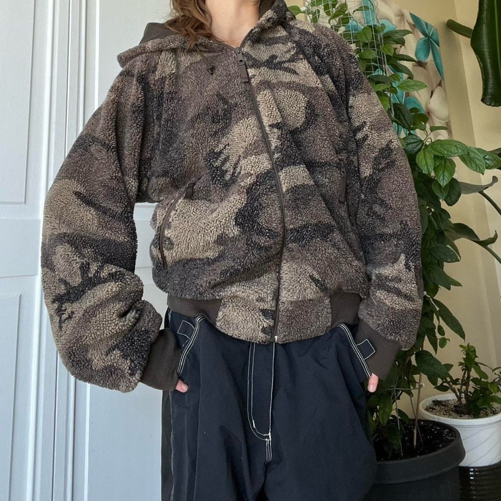 Cabela's Brown and Tan Fleece Jacket